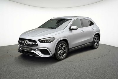 Mercedes-Benz GLA  180 Off-Roader 2